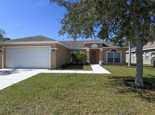 12009 Warwick Cir, Parrish, FL 34219