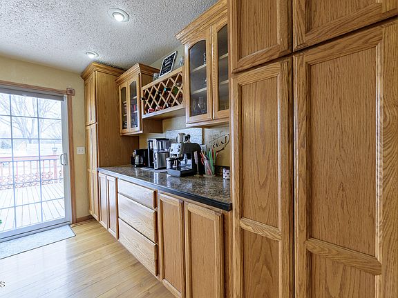 2nd image of 710 N 13th St