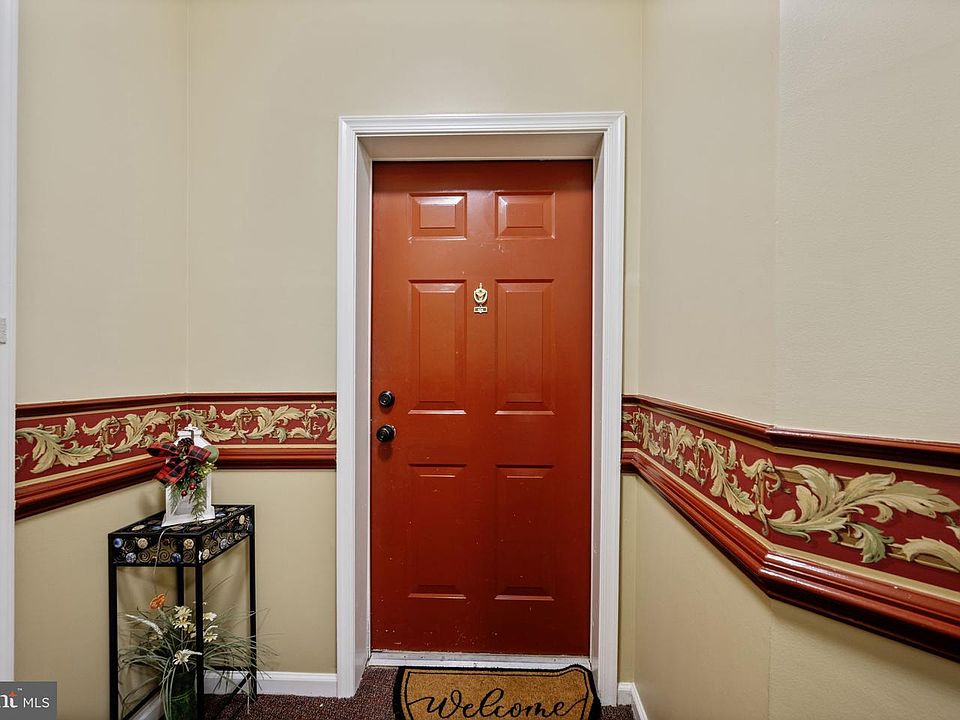 1st image of 2602 Clarion Ct APT 404