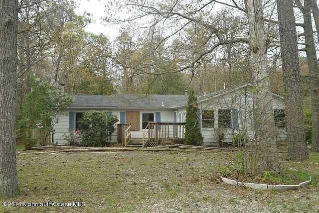1st image of 24 Serpentine Dr