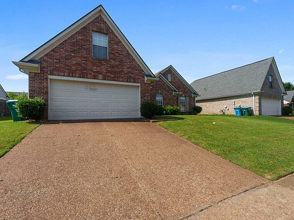 2nd image of 11627 Evening Ridge Dr