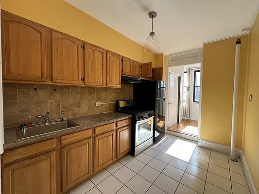 Rented by Corcoran | media 10