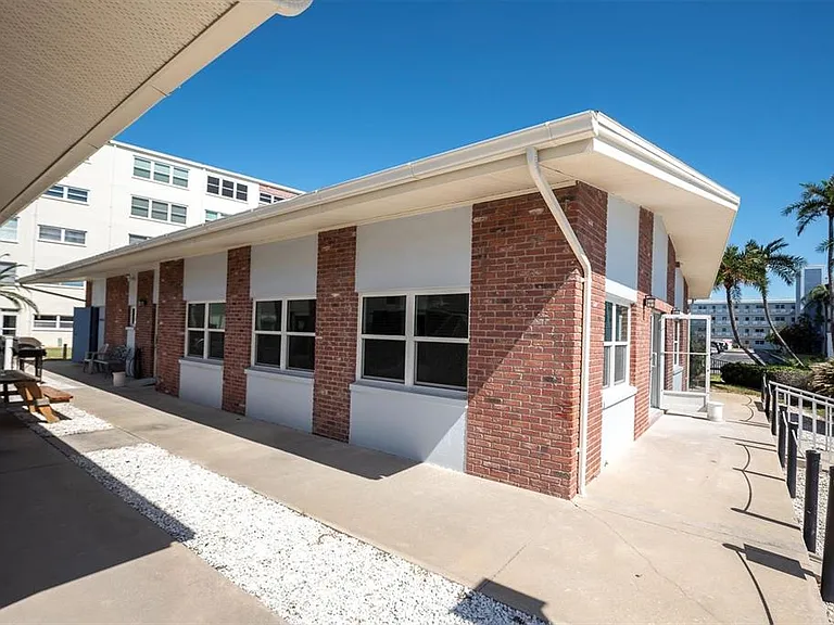 5575 Gulf Blvd #337 — Photo 23