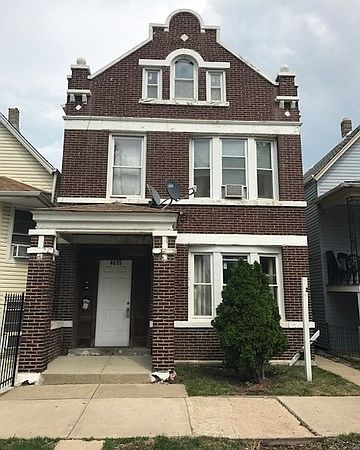 1st image of 4615 S Albany Ave