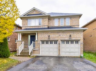 98 Crown Victoria Dr, Brampton, ON L7A 3X6