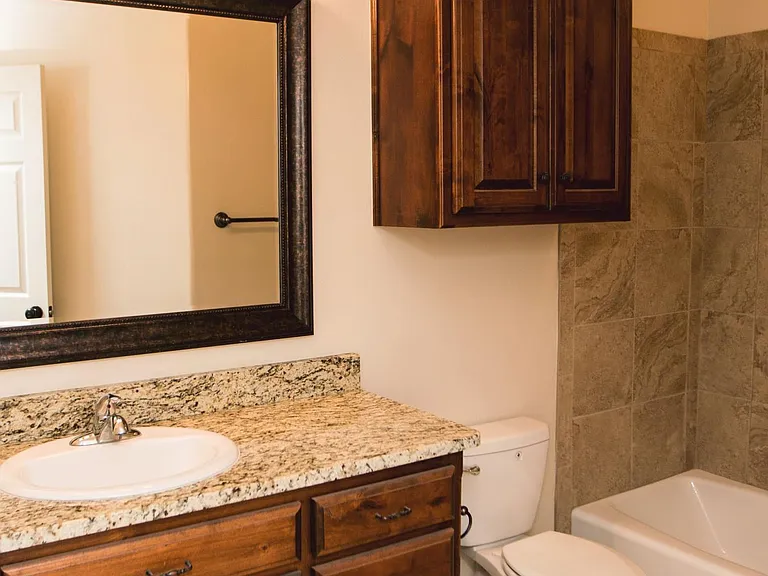 Oakcrest Townhomes — Photo 11