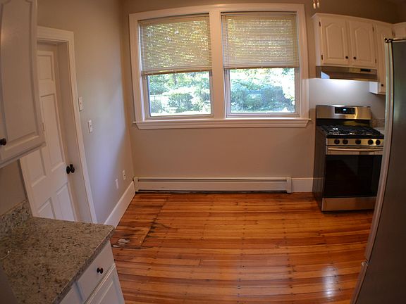 Eat in Kitchen