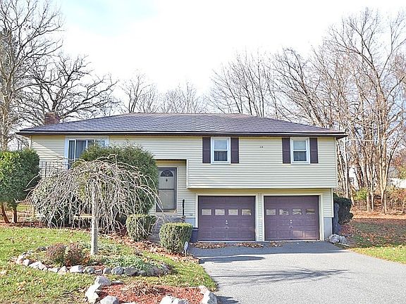 4th image of 10 Norroway Ave