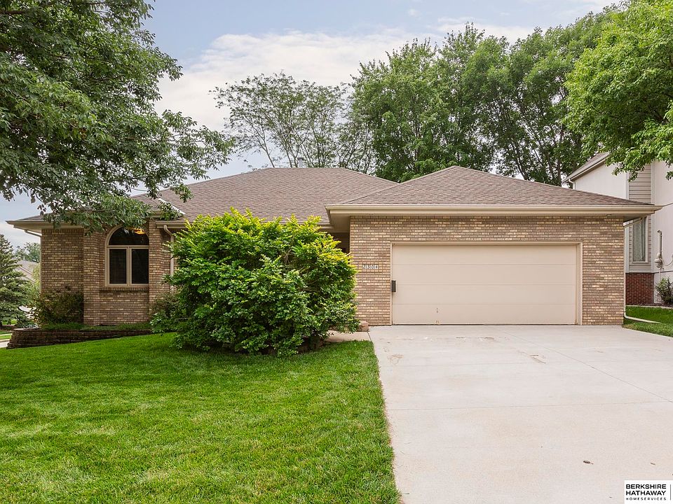 2304 Nelsons Creek Dr, Omaha, NE 68116 Zillow