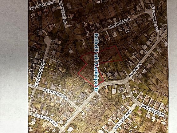 3rd image of 1138 Logan Rd