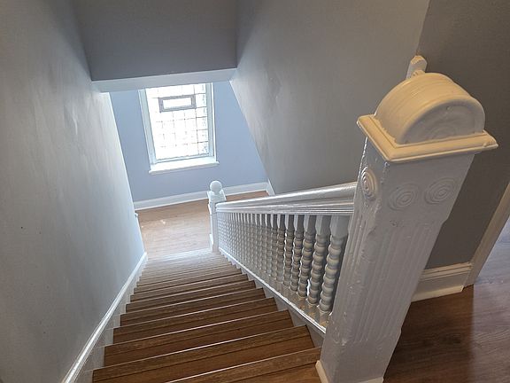 3rd image of 146 Vassar St #3
