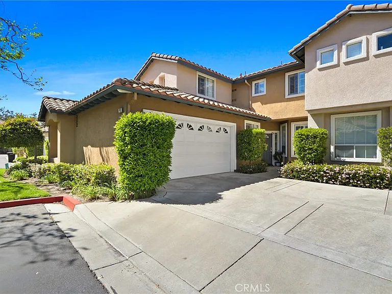 98 Mira Mesa — Photo 1