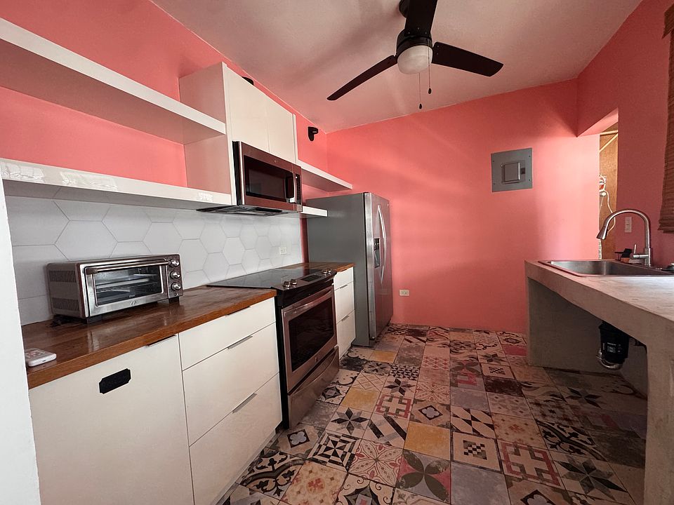 1st image of 173 Calle Del Parque #B12