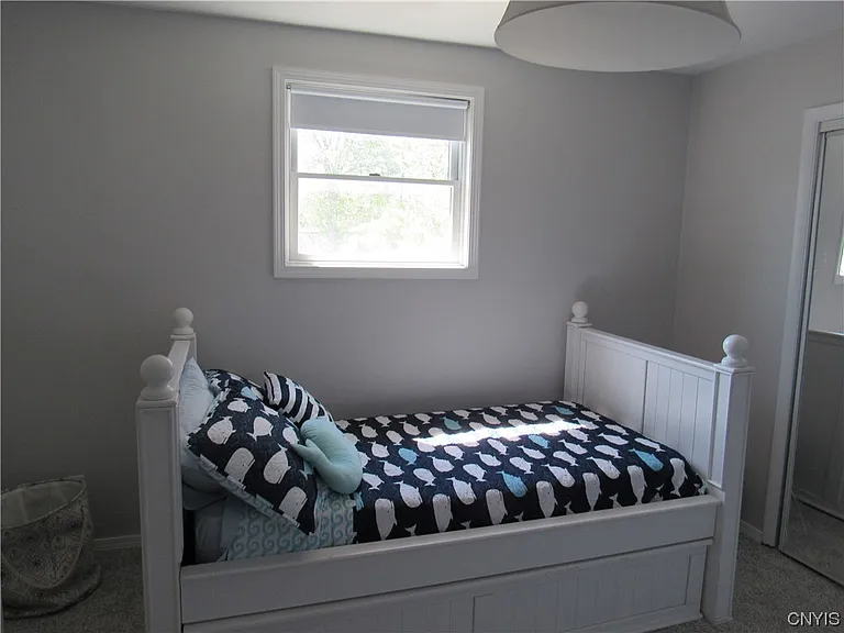 28 E River Rd #2-1 — Photo 29