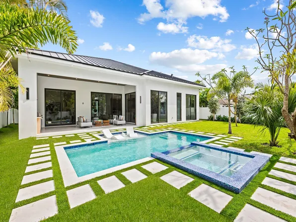 208 NE 23rd Street, Wilton Manors, FL 33305
