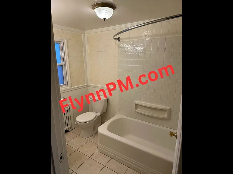 119 N 7th St — Photo 8