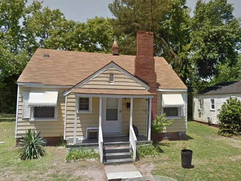 206 Hudson St