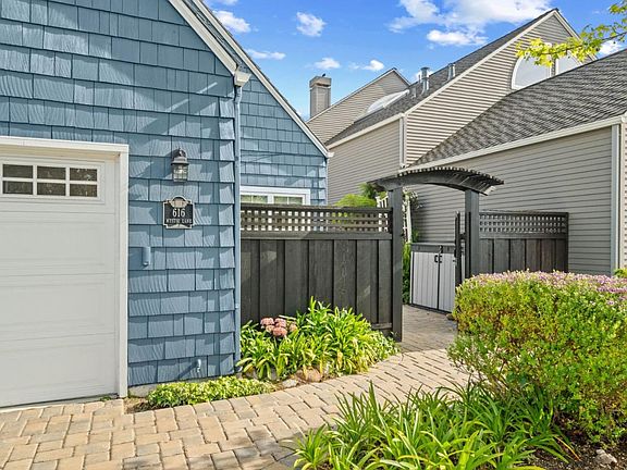 3rd image of 616 Mystic Ln