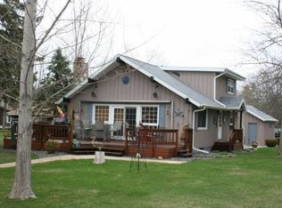 927 Sussex Ct, Nekoosa, WI 54457