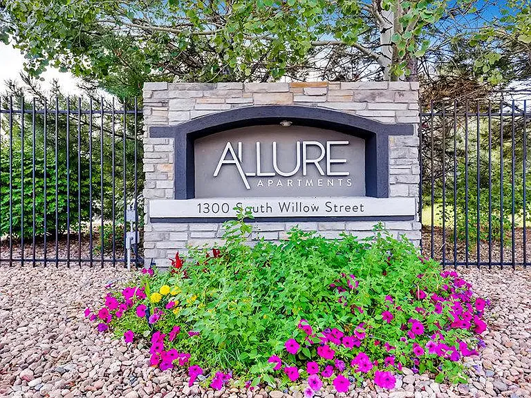 Allure Apartments — Photo 33