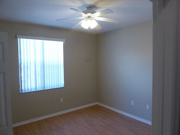 4th image of 7500 S Aragon Blvd Unit 2