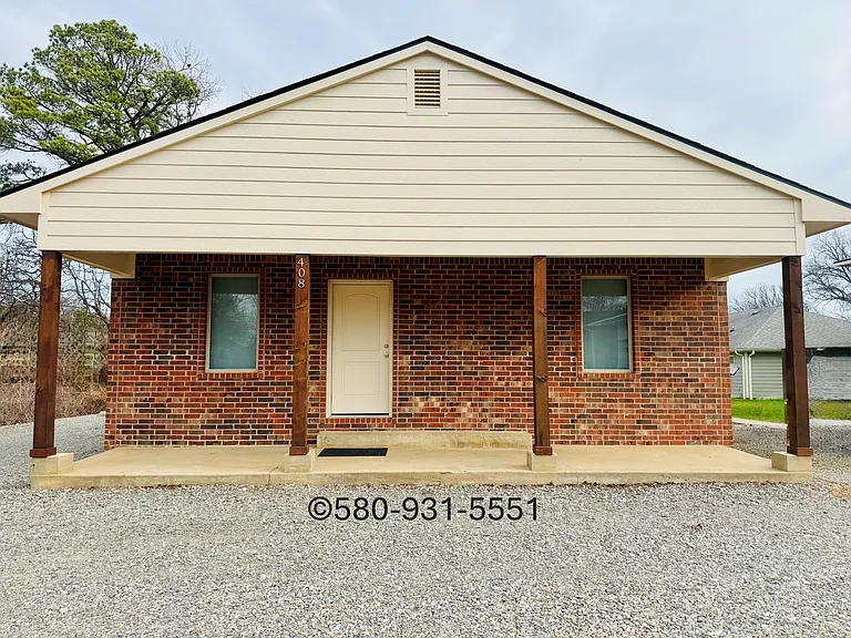 408 W Pine St — Photo 1