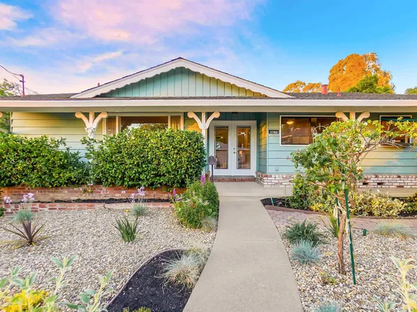 2762 Lancaster Rd, Hayward, CA 94542