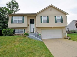 10 Mallard Dr, Amelia, OH 45102