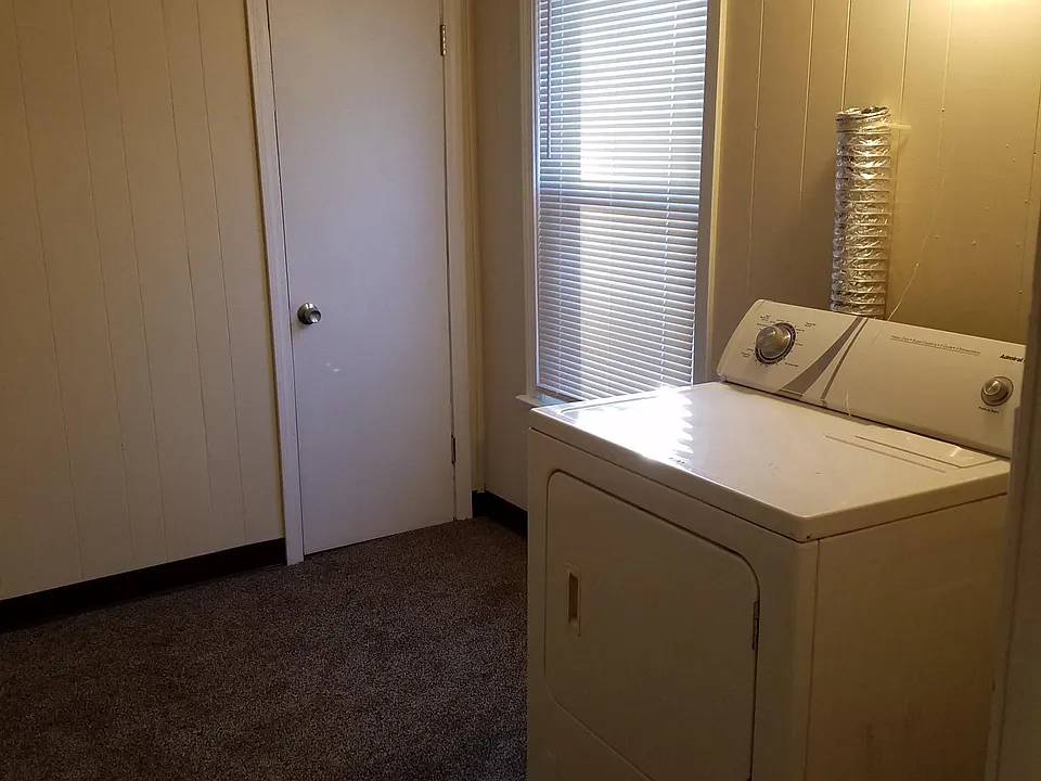 Laundry room/storage
