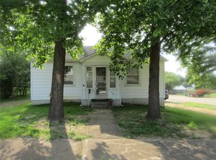 210 S Harry Jr St, Desloge, MO 63601