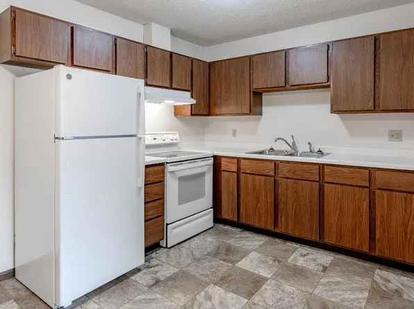 Clover Hill Apartments
