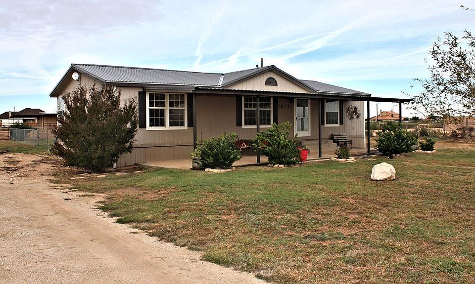 1st image of 16747 Horseshoe Dr