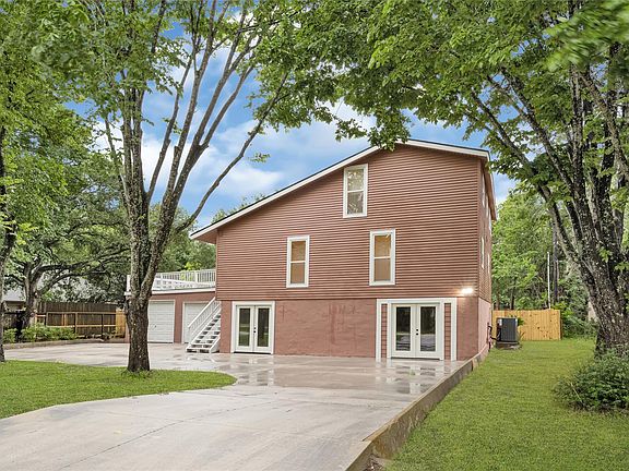 2nd image of 3302 Prairie Dr