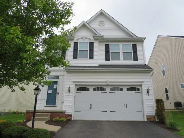 6202 Lenox Ln, South Fayette, PA 15057
