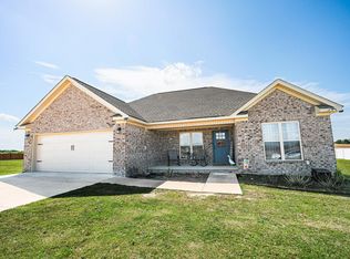915 County Road 31, Killen, AL 35645