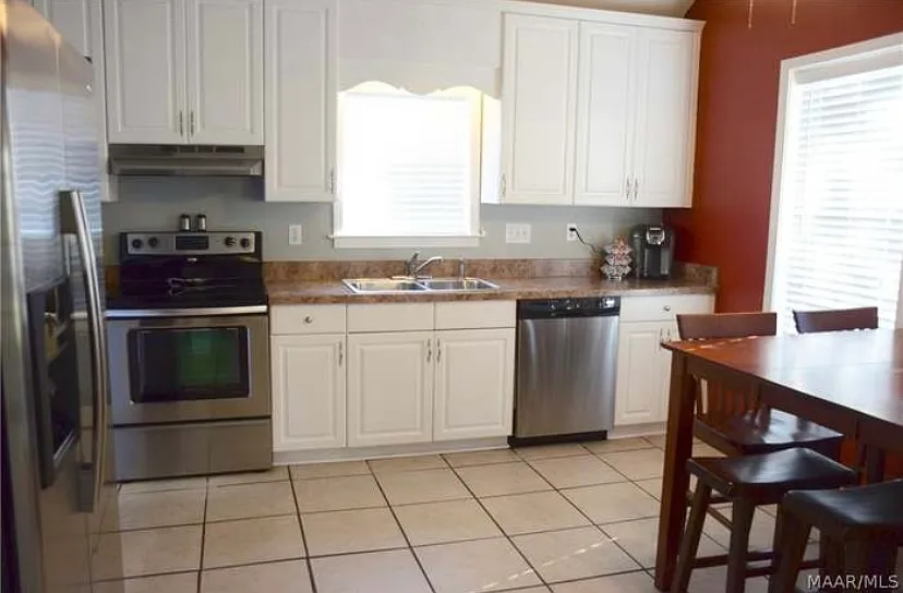 Building Photo - 7312 Glencoe Ct