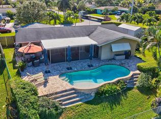 1083 SW 25th Ave, Boynton Beach, FL 33426