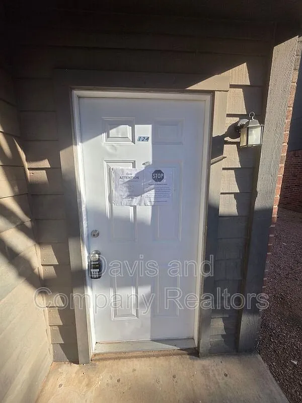 2 bed, 2.0 bath, 1047 sqft, $1,850 — Photo 1