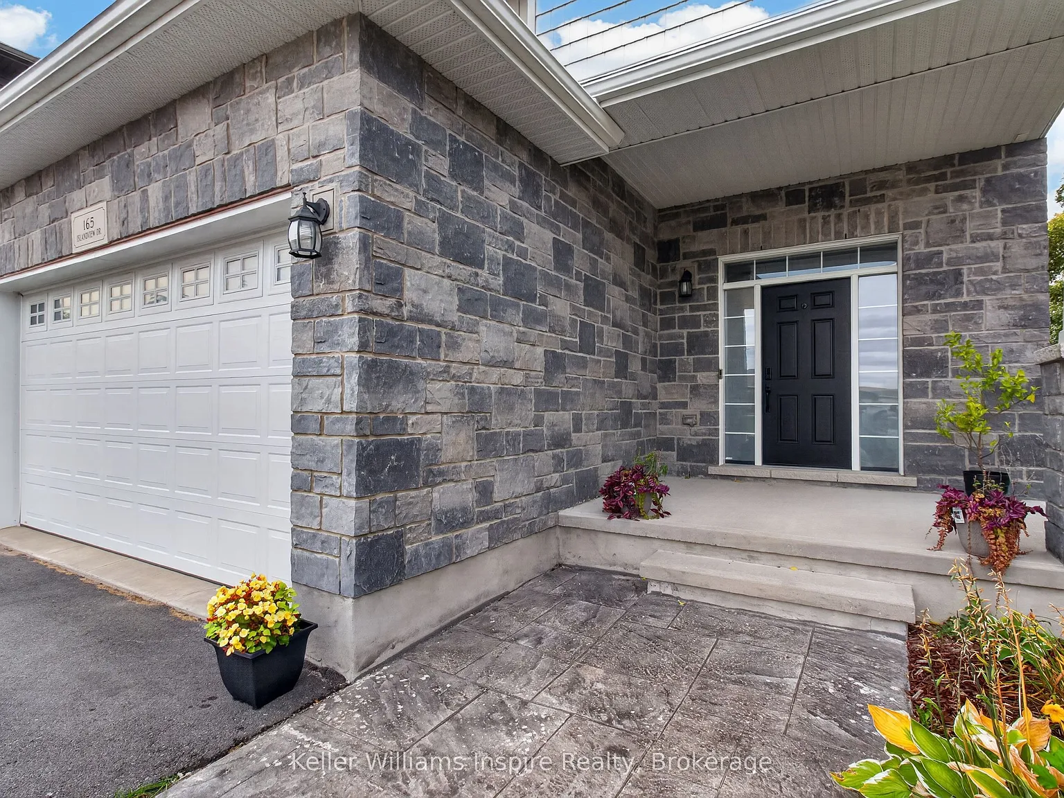 3 bed, $3,200 — Photo 4