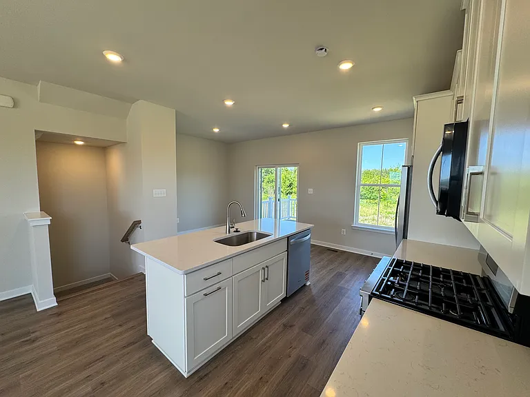 352 Mingo Way #352 — Photo 15