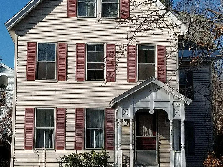 36 Park St #3 — Photo 1
