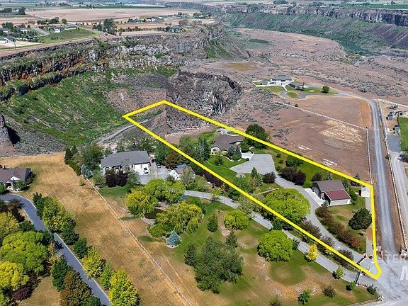 5th image of 536 Mahard Dr