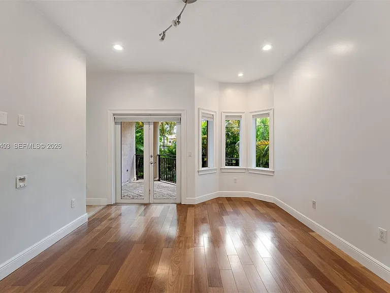 3060 Lime Ct #3060 — Photo 12