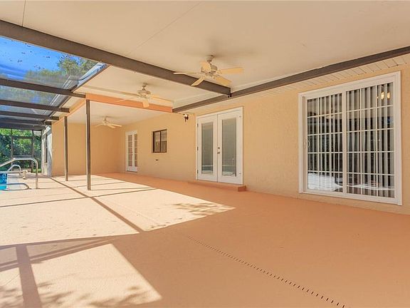 5th image of 13320 Beaumont Ct