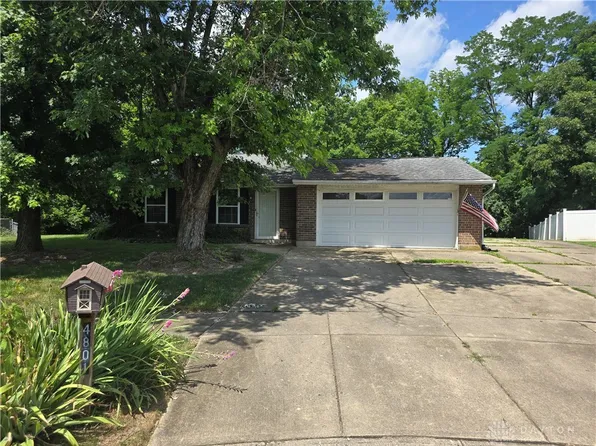 4801 Creeknoll Ct, Dayton, OH 45424