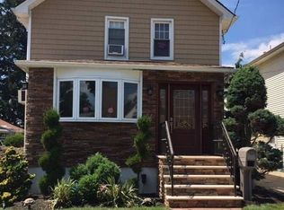 38 Oceanview Ave, Valley Stream, NY 11581