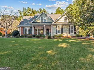 1698 Four Lakes Dr, Madison, GA 30650