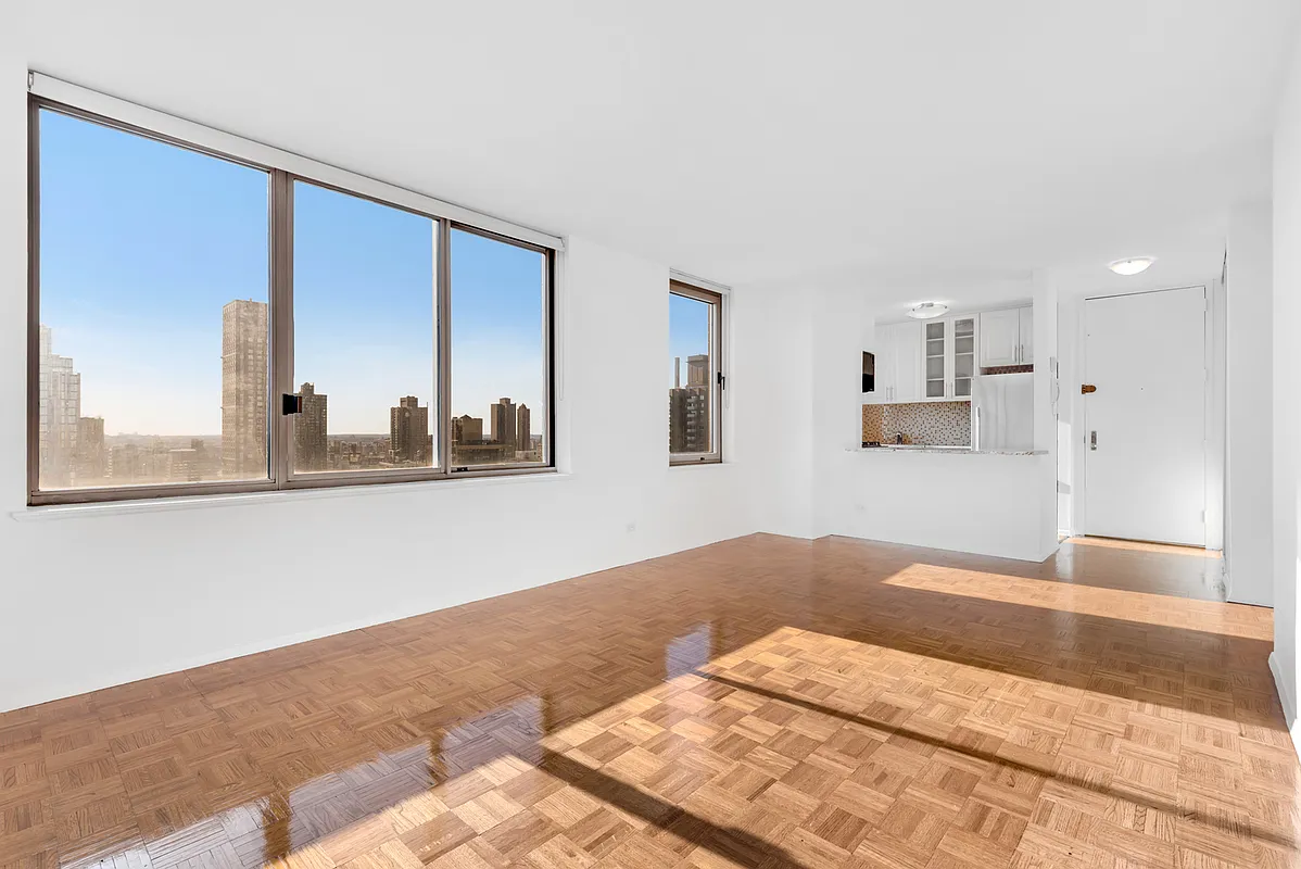 200 East 89th St Unit 23EF  