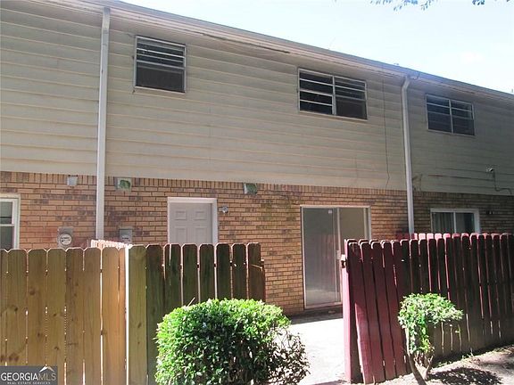 3rd image of 4701 Flat Shoals Rd Unit 39G