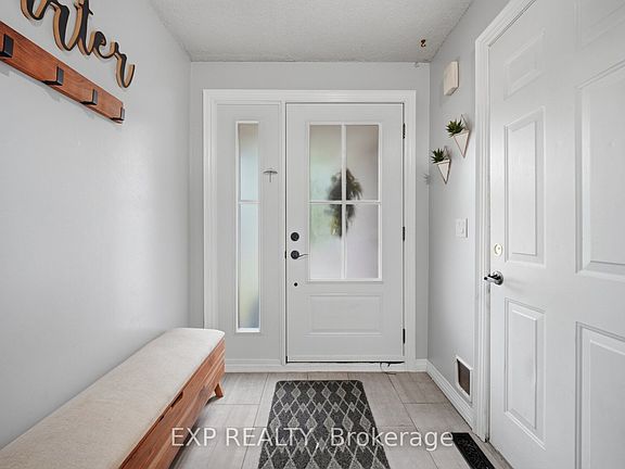 5th image of 14 Royal Palm Dr
